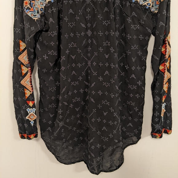Johnny Was Embroidered Gina Long Sleeve Blouse Tunic Black M - Picture 13 of 15